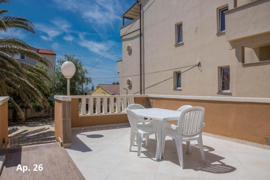 Apartments Bella Sky II Novalja Exterior foto